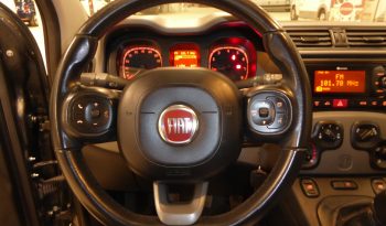 
									Fiat Panda 1.2 Lounge 70cv gasolina lleno								