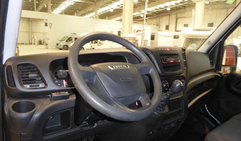 
								IVECO DAILY 2.3 TD 35C 14 3750 puerta elevadora lleno									