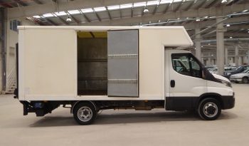 
									IVECO DAILY 2.3 TD 35C 14 3750 puerta elevadora lleno								