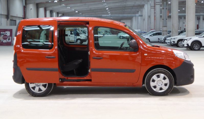 
								RENAULT Kangoo Combi Profesional Blue dCi 80 CV lleno									