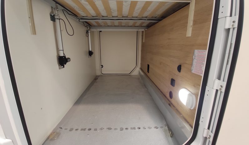 
								C.I. Horon 65xt Fiat Ducato 140cv. cama isla. 2024 lleno									