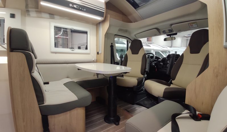 
								C.I. Horon 65xt Fiat Ducato 140cv. cama isla. 2024 lleno									