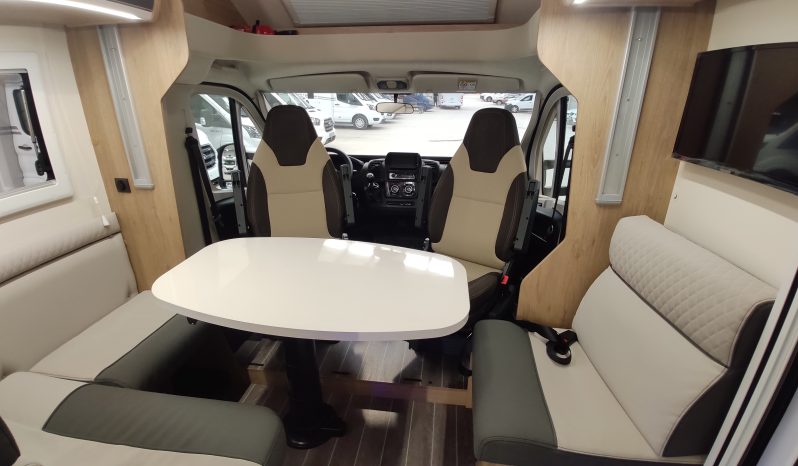 
								C.I. Horon 65xt Fiat Ducato 140cv. cama isla. 2024 lleno									