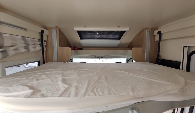 
								C.I. Horon 65xt Fiat Ducato 140cv. cama isla. 2024 lleno									