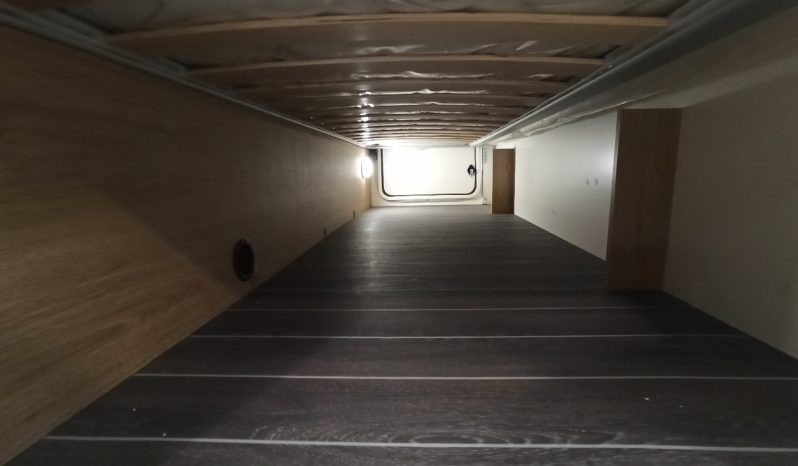 
								C.I. HORON 77M, 7 plazas 165 cv automatico, nuevo lleno									