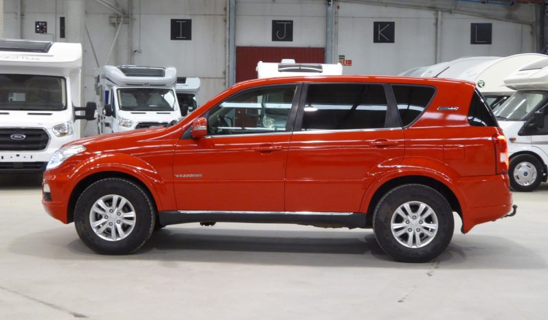 
								Ssangyong Rexton D22T 178cv 4×4 Premium lleno									