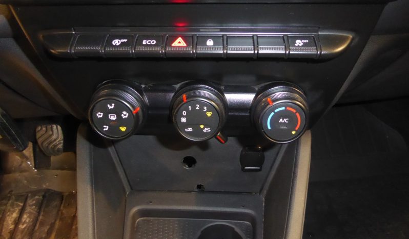 
								Dacia Duster 4X4 Essential Blue dCi 115CV lleno									