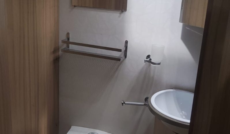 
								PILOTE AVENTURA 740 – PERFILADA CAMA ISLA POCOS KMS lleno									