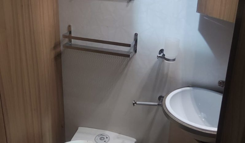 
								PILOTE AVENTURA 740 – PERFILADA CAMA ISLA POCOS KMS lleno									