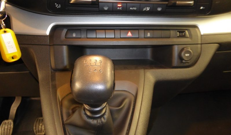 
								CITROEN JUMPY spacetourer  XL 115CV 9 plazas lleno									