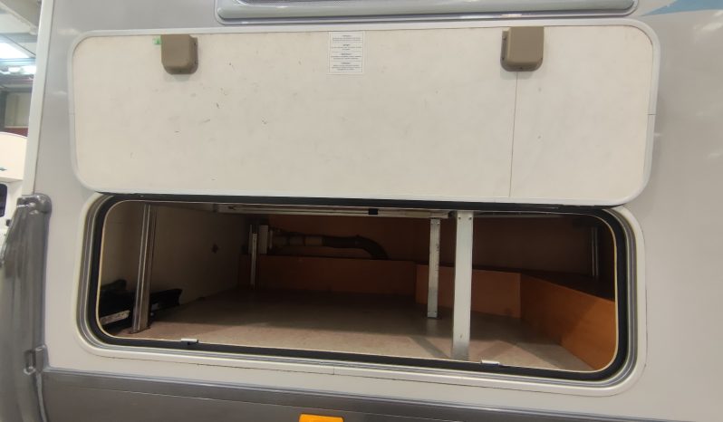 
								HYMER TRAMP 664 PERFILADA CAMA FRANCESA ALTA GAMA lleno									