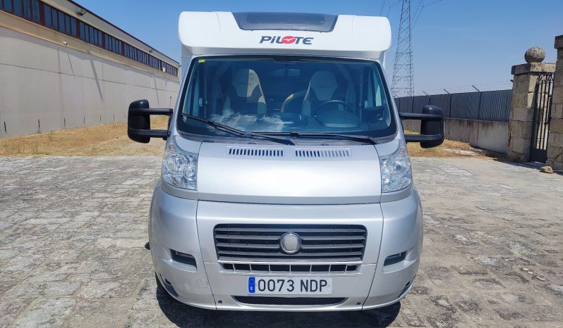 
								PILOTE AVENTURA 740 – PERFILADA CAMA ISLA POCOS KMS lleno									