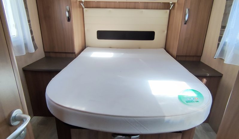 
								PILOTE AVENTURA 740 – PERFILADA CAMA ISLA POCOS KMS lleno									