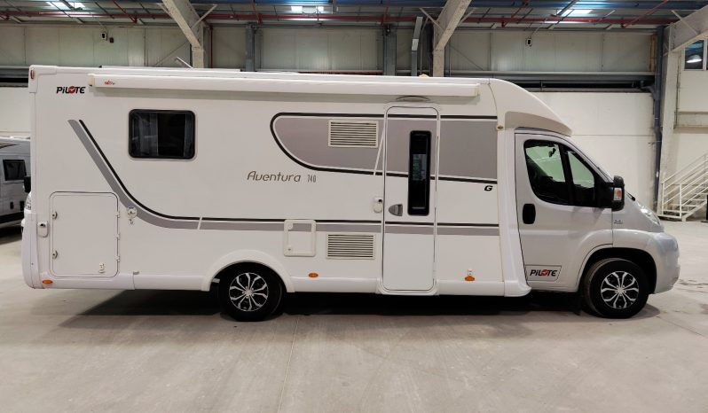 
								PILOTE AVENTURA 740 – PERFILADA CAMA ISLA POCOS KMS lleno									