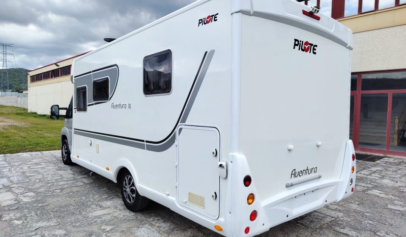 
								PILOTE AVENTURA 740 – PERFILADA CAMA ISLA POCOS KMS lleno									