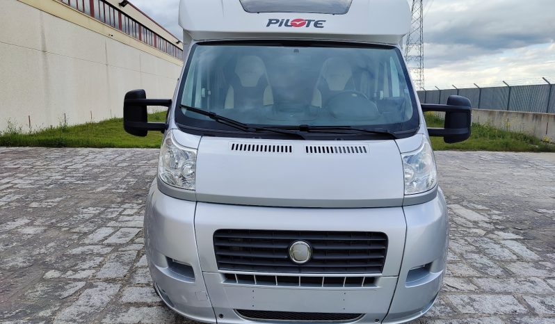 
								PILOTE AVENTURA 740 – PERFILADA CAMA ISLA POCOS KMS lleno									