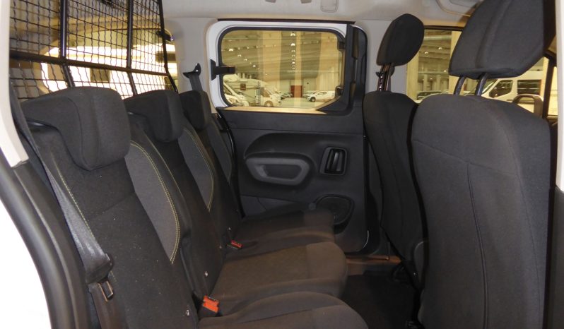 
								Peugeot Rifter Active Long BlueHDi 100CV lleno									