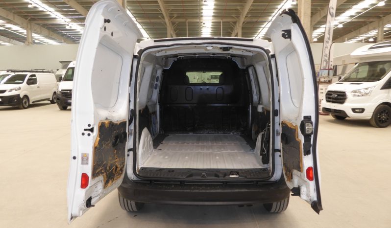 
								RENAULT Kangoo Furgón Maxi 2p dCi 110CV E6 lleno									