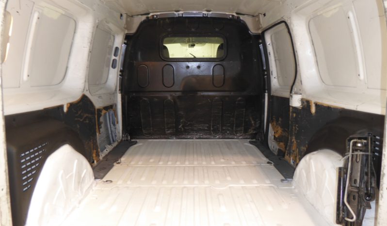 
								RENAULT Kangoo Furgón Maxi 2p dCi 110CV E6 lleno									