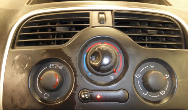 
								RENAULT Kangoo Furgón Maxi 2p dCi 110CV E6 lleno									