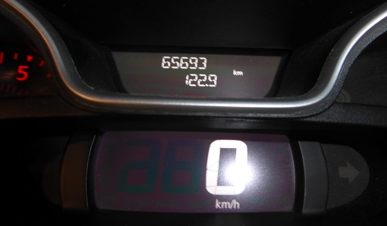 
								Renault Trafic Furgon 29 L2H1 Energy BluedCi 95 cv lleno									