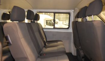 
									VOLKSWAGEN Transporter Kombi TN 2.0 TDI 150 CV lleno								