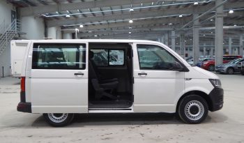 
									VOLKSWAGEN Transporter Kombi TN 2.0 TDI 150 CV lleno								