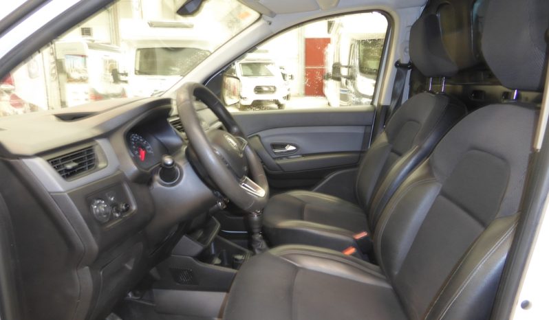 
								RENAULT Express Confort 1.5 Blue dCi 75 cv lleno									