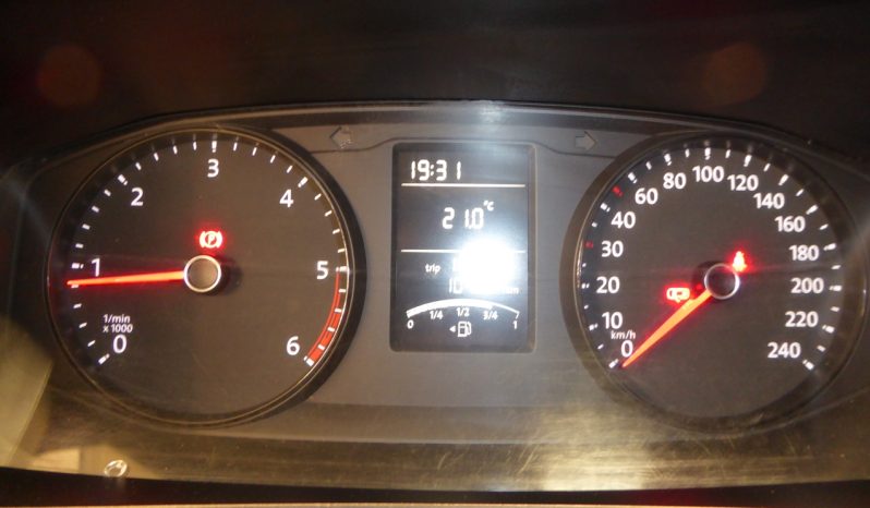 
								Volkswagen Transporter Furgon Corto TM 2.0 TDI 150CV, 4 motion lleno									