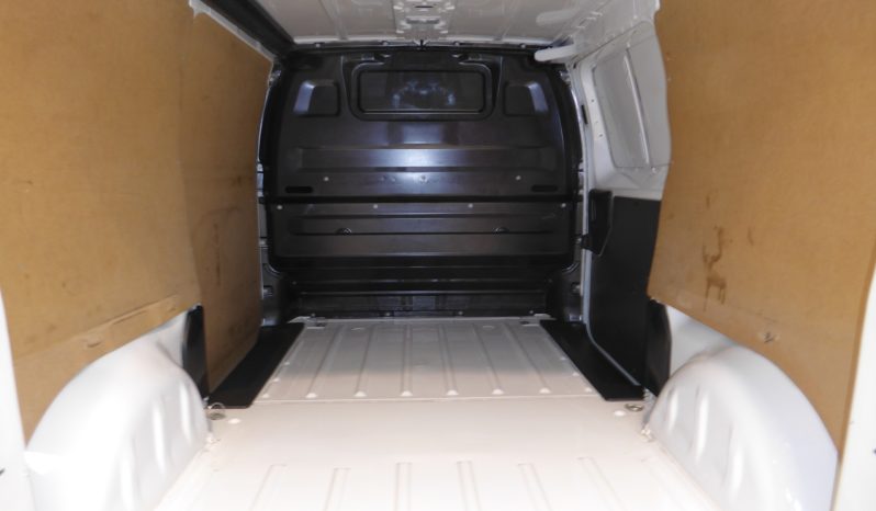 
								CITROEN JUMPY Talla M BlueHDi 100CV Confort lleno									