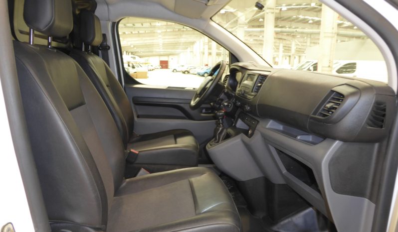 
								CITROEN JUMPY Talla M BlueHDi 100CV Confort lleno									