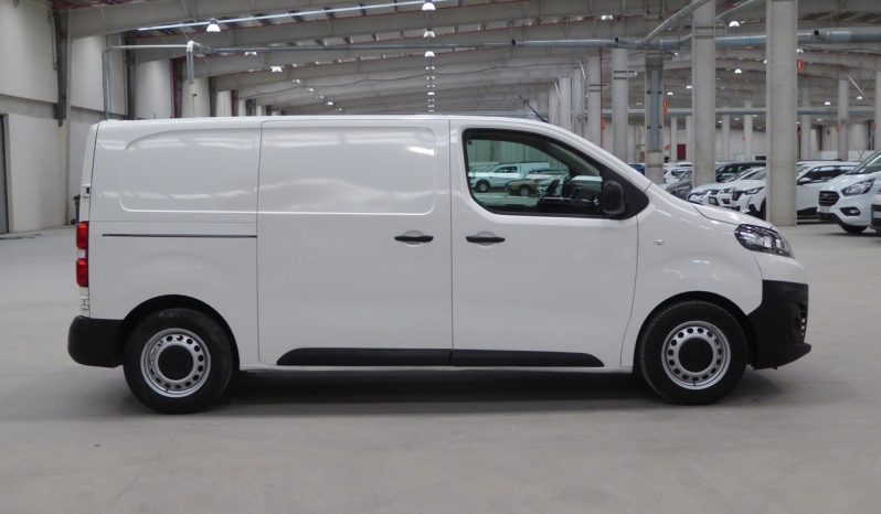 
								CITROEN JUMPY Talla M BlueHDi 100CV Confort lleno									
