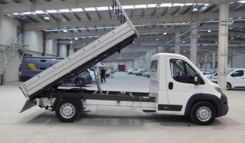 
									Citroen Jumper BlueHDi 130CV  35 Heavy L4 volquete trilateral lleno								