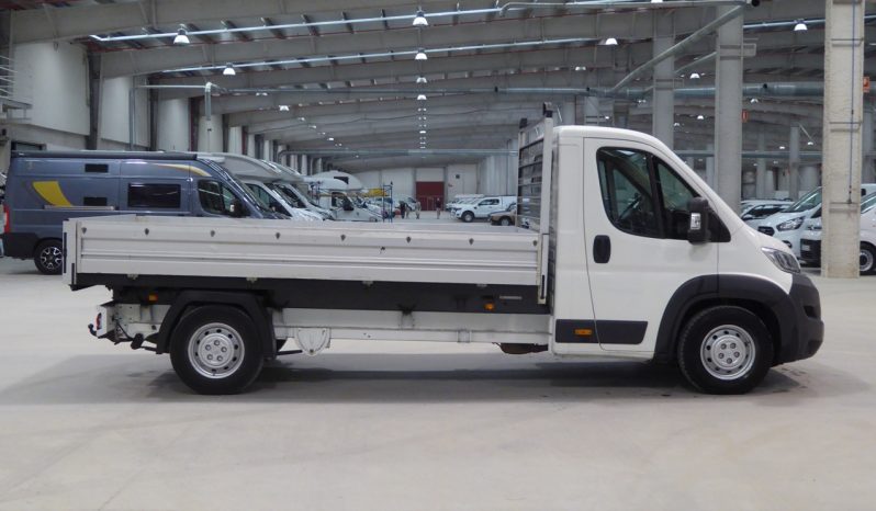 
								Citroen Jumper BlueHDi 130CV  35 Heavy L4 volquete trilateral lleno									