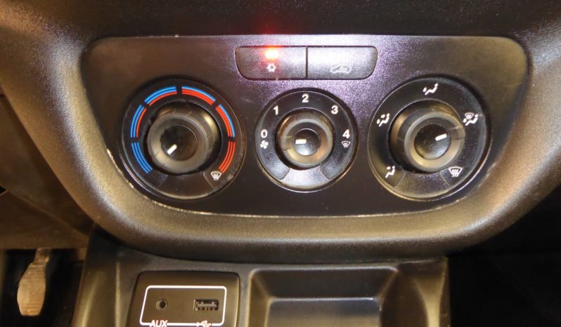 
								Fiat Doblo 1.6 Mjet 105 CV maxi L2 lleno									