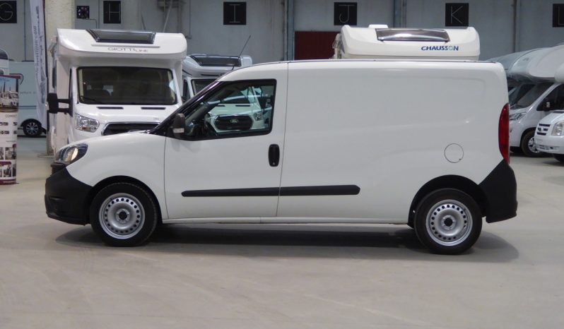 
								Fiat Doblo 1.6 Mjet 105 CV maxi L2 lleno									