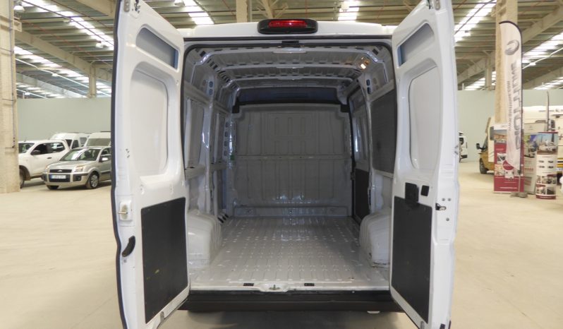 
								FIAT DUCATO 33 2.3 Multijet Furgon medio Alto 96kW lleno									