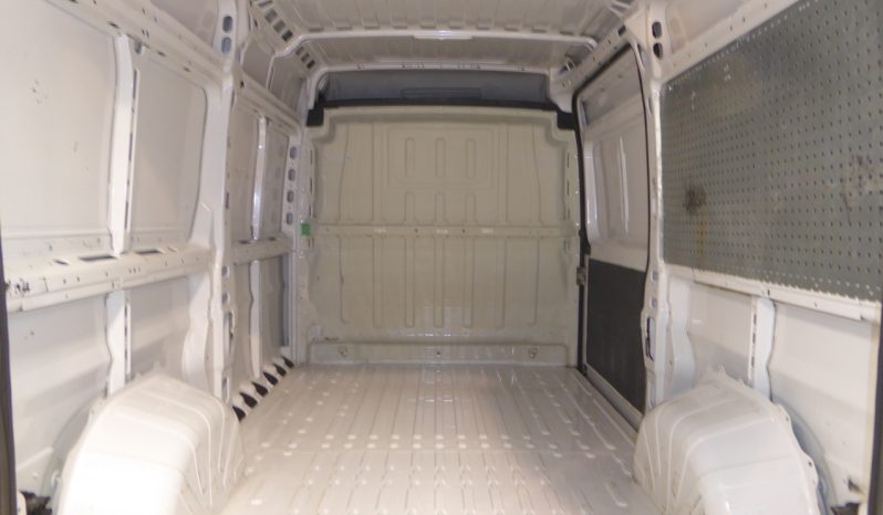 
								FIAT DUCATO 33 2.3 Multijet Furgon medio Alto 96kW lleno									