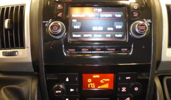
									FIAT DUCATO 33 2.3 Multijet Furgon medio Alto 96kW lleno								