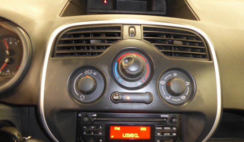 
								RENAULT Kangoo Furgon Profesional dCi 80CV Euro 6 lleno									
