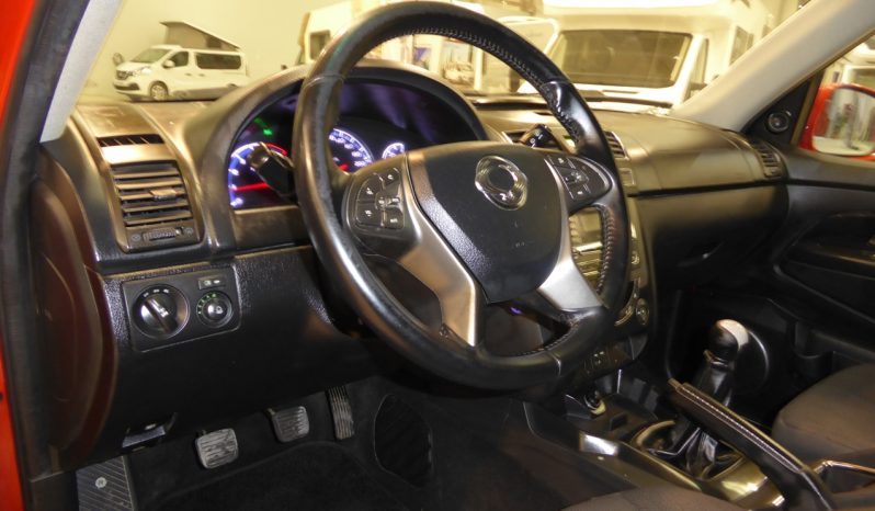 
								Ssangyong Rexton D22T 178cv 4×4 Premium lleno									