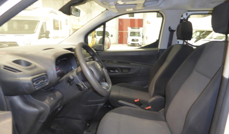 
								CITROEN Berlingo Talla M BlueHDi 100 FEEL L1H1 lleno									