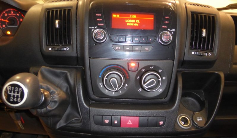 
								Citroen Jumper BlueHDi 130CV Furgon 35L4H3 lleno									