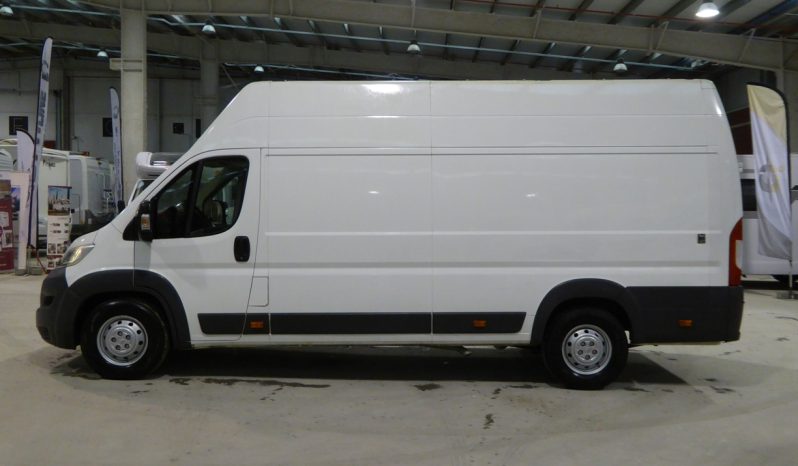 
								Citroen Jumper BlueHDi 130CV Furgon 35L4H3 lleno									