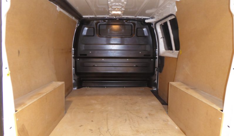 
								CITROEN JUMPY Talla M BlueHDi 100CV Confort lleno									