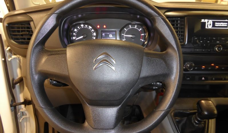 
								CITROEN JUMPY Talla M BlueHDi 100CV Confort lleno									