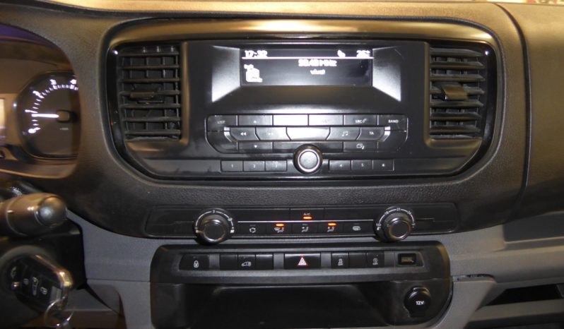 
								CITROEN JUMPY Talla M BlueHDi 100CV Confort lleno									