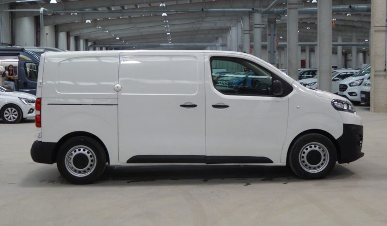
								CITROEN JUMPY Talla M BlueHDi 100CV Confort lleno									