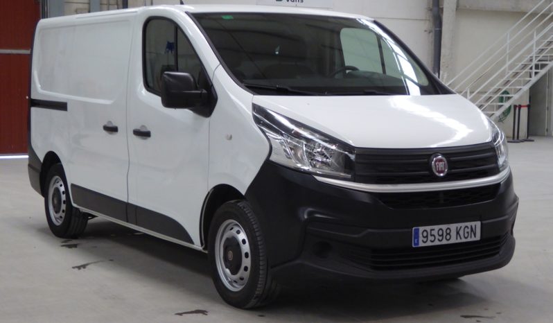 
								Fiat Talento 1.2 Base Largo 2.0 MJet 120CV lleno									