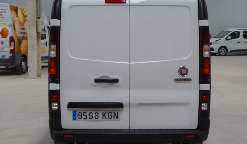 
								Fiat Talento 1.2 Base Largo 2.0 MJet 120CV lleno									